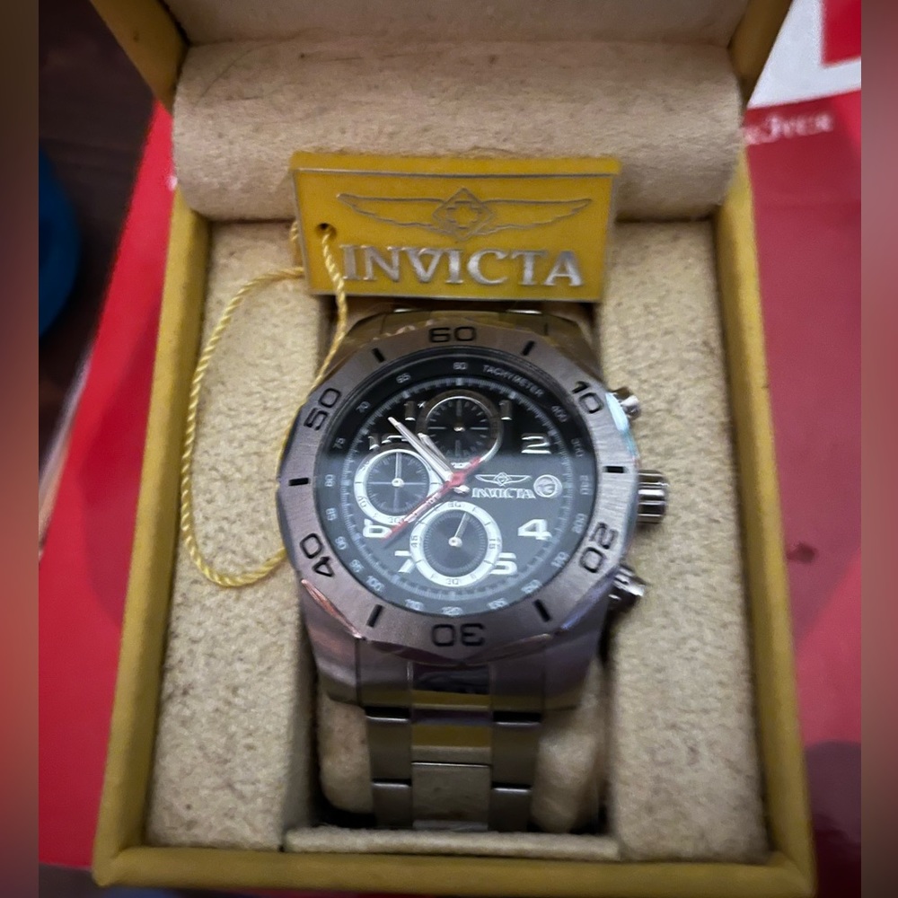 Men’s Invicta watch